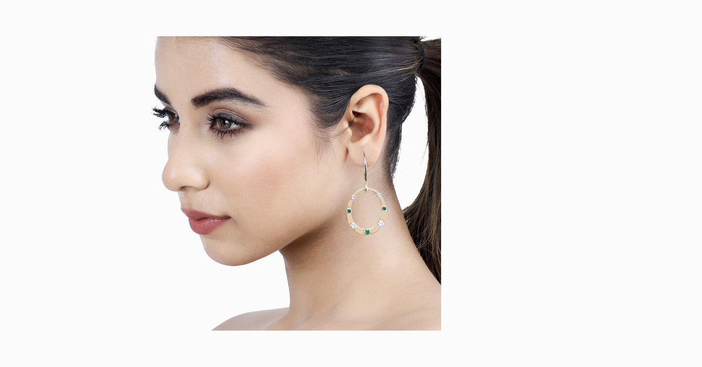 14kt yellow gold drop earrings with round-shaped emerald and bezel diamonds