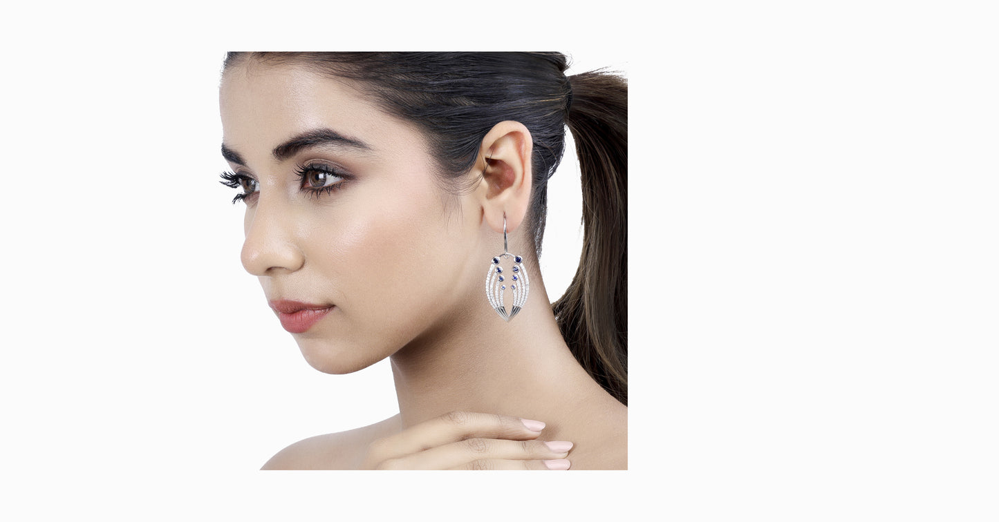 14kt white gold earrings with round-shaped blue sapphire and pave diamonds