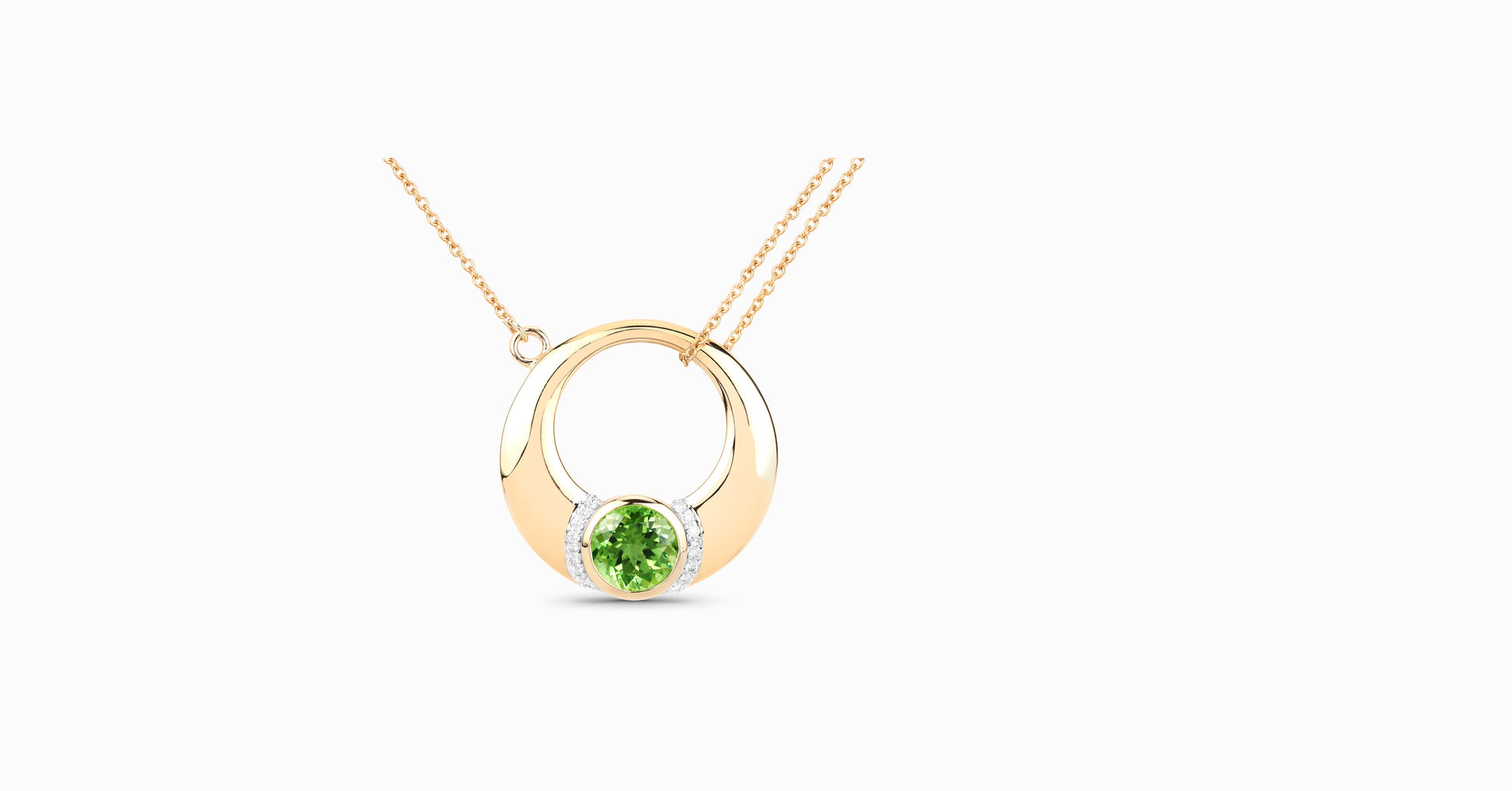 14kt yellow gold pendant with round-shaped green tourmaline and pave diamonds