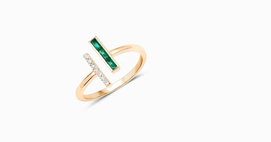 14kt yellow gold ring with baguette-shaped emerald and pave diamonds