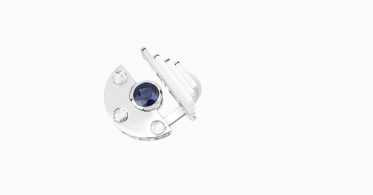 14kt white gold ring with round-shaped blue sapphire and bezel diamonds